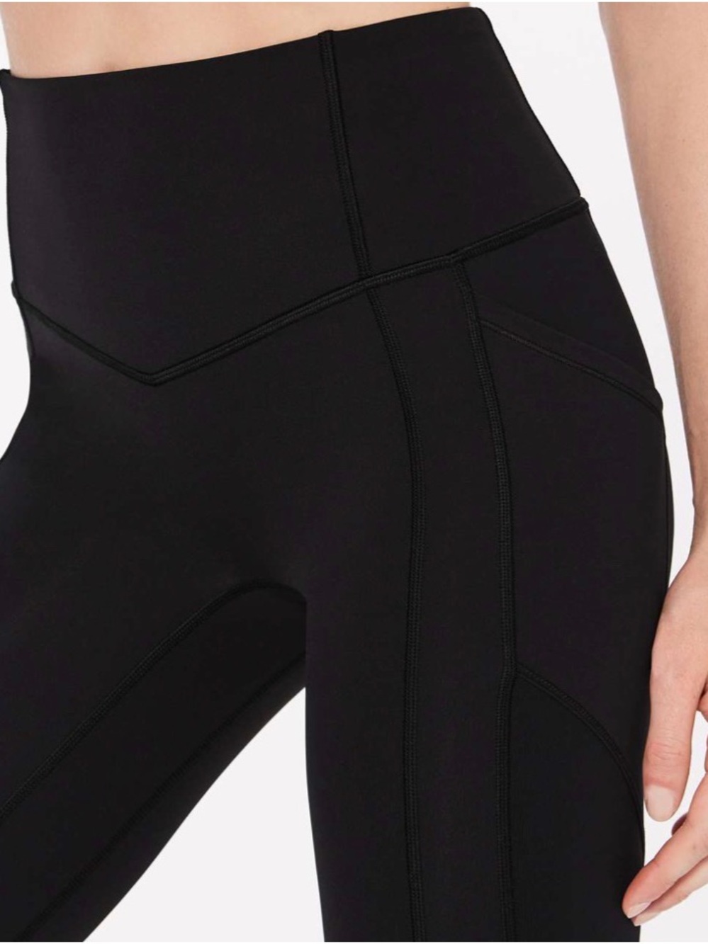 Lululemon All The Right Places Crop II 23” Size 6 Black Tight Leggings - Picture 5 of 11
